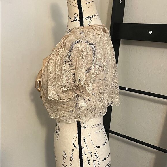 Bebe Y2K Brown Lace Ribbon Tie Cropped Shrug Coquette Whimsical Romantic Boho - Picture 3 of 9